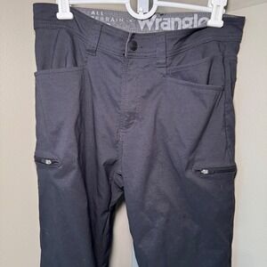 Wrangler ATG All Terrain Gear Men's Black Cargo Pants Fleece Lined Size 30x32